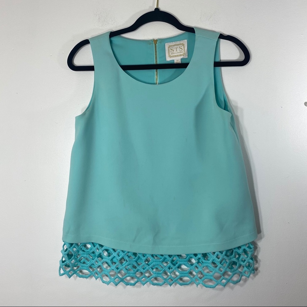 Sail to sable xs blue lattice sleeveless silk